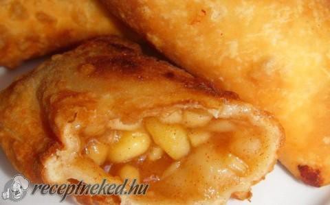 Forró almás pite