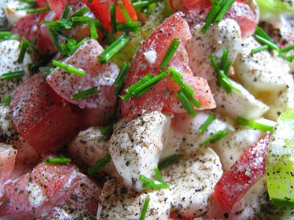mozzarellás saláta