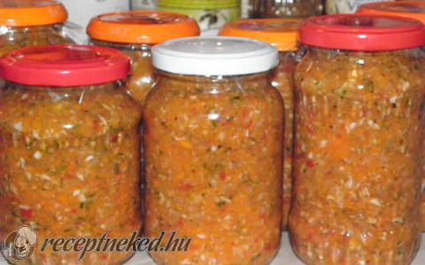 Ételízesítő télire üvegbe