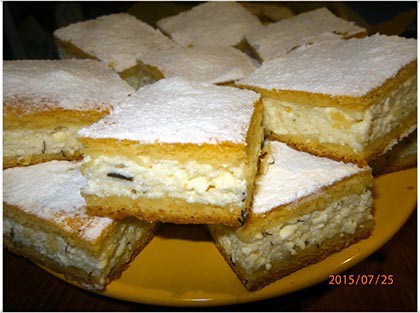 TÚRÓS PITE