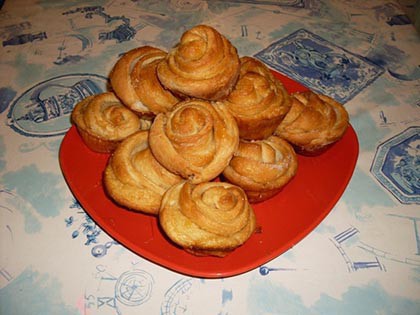 Mazsolás cukros briós