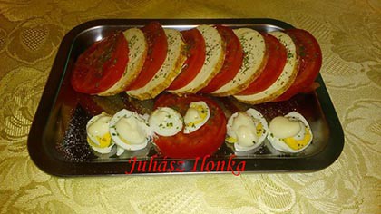 Füstölt mozarella, paradicsom, tojás