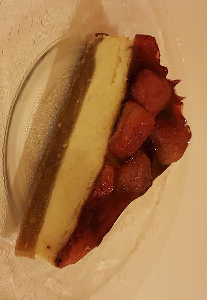 Epres sajttorta