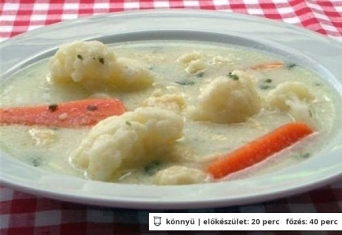 Tejfölös karfiolleves