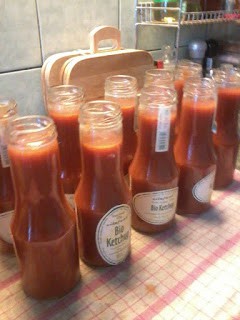 Ketchup... Vali módra