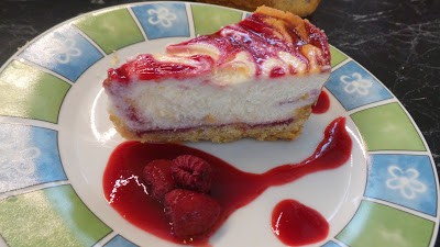 Málnás sajttorta