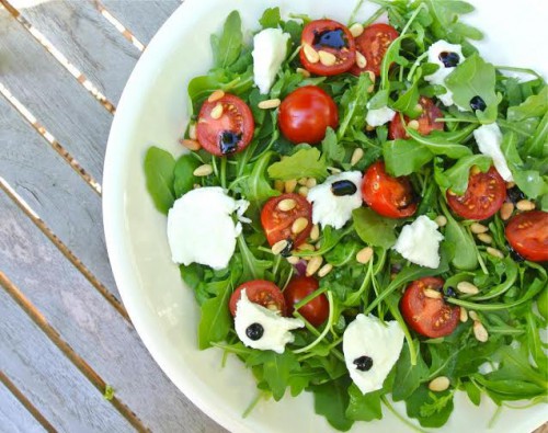 Balzsamecetes mozzarellasalata (Olcsitól)