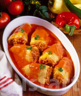 Magyaros töltött paprika