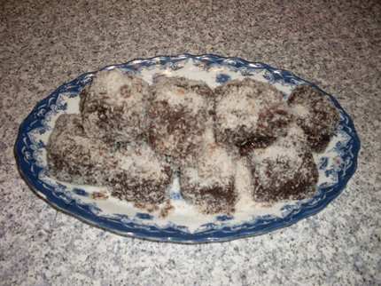 Mézes kókuszkocka