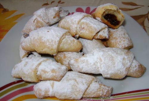 Joghurtos kifli kelesztés nélkül!