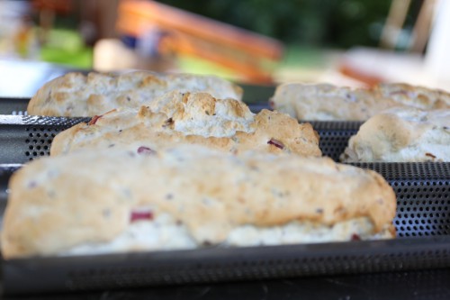 Lilahagymás bagett