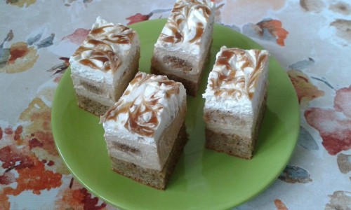 KARAMELLÁS-KRÉMES SZELET