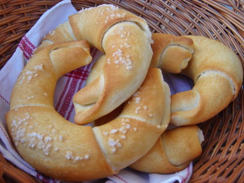 Békebeli vajas kifli