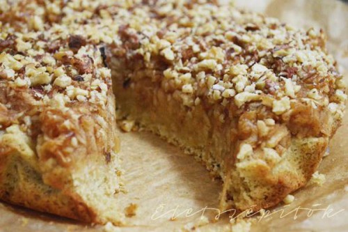 Almás-diós zabpelyhes szelet tortaformában