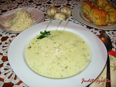 Fokhagyma krémleves