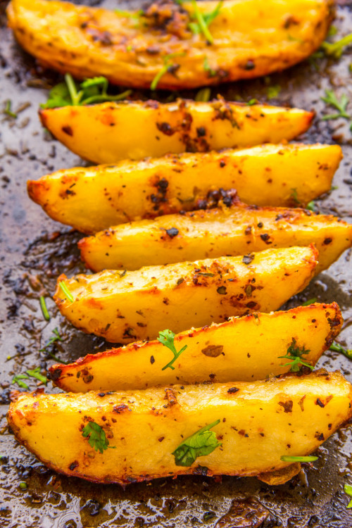 Ropogós tepsis krumpli