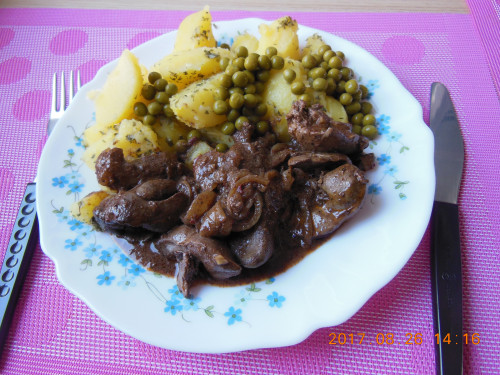 Resztelt máj sok szafttal