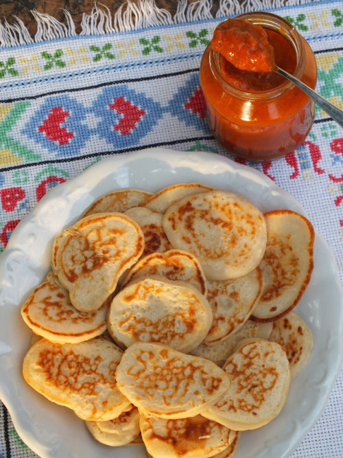 Aludttejes fánk