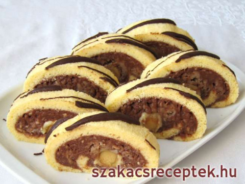 Almás rolád