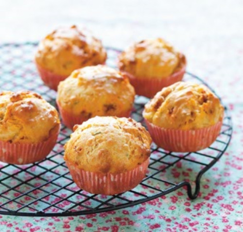Muffin, kolbászos-sajtos