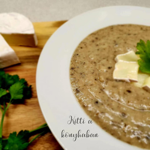Gombakrémleves