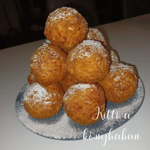 Túrófánk